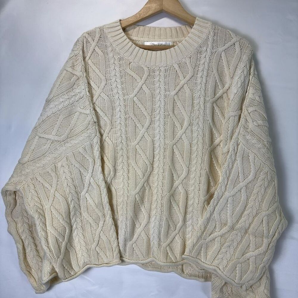 MOON RYDER Cable Knit Oversized Pullover Sweater
